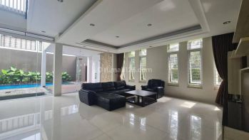 Super Megah.. Rumah Tinggal Exclusive di Kota Baru Parahyangan