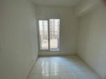 thumbnail-di-sewakan-apartemen-podomoro-2br-2