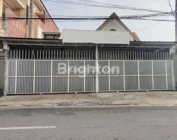 Ruko 2 Lantai Luas Strategis Bagus untuk Usaha Area Soekarno Hatta Malang