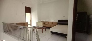 Disewakan Rumah Lokasi Dharmahusada Permai Dekat Merr, Galaxy Mall, Kertajaya