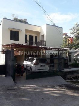 Rumah Murah Semi Villa Dekat Cicaheum di Kavling Ypkp, Padasuka