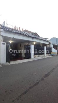Rumah Komplek Dijual Rawamangun Jakarta Timur Dekat Kampus