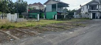 PEKARANGAN SHM TEPI SELOKAN MATARAM JALAN KABUPATEN DALAM RING ROAD