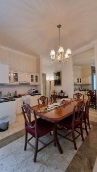 Rumah Cantik Siap Huni Di Cluster Lebak Bulus .