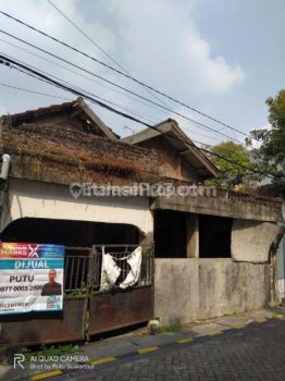 Dijual Rumah Hitung Tanah Di Jl. Gembili Surabaya