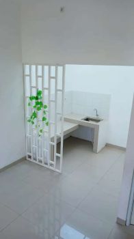 Dua lantai KPR rumah minimalis free KPR,notaris,balik nama bonus motor