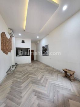 Disewakan Ruko Ruang Usaha Kantor Kelapa Gading Strategis