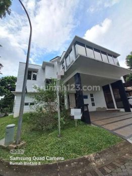 Dijual Cepat Rumah Hook Kolam Renang di Discovery Bintaro