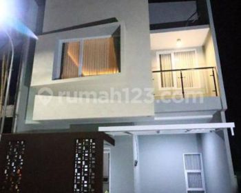 Rumah Baru 2 Lantai Murah Desain Menarik di Jatiasih