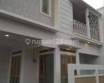 thumbnail-rumah-mewah-hoek-free-biaya-di-pancoran-mas-depok-dekat-villa-santika-7