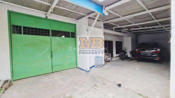 JUAL CEPAT EKS GUDANG OLI BSA BUAT 2 RMH