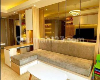 For Lease 3 BR Gold Coast Apartment, Fully Furnished, Luxury