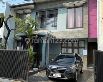 Sewa Rumah 2 Lantai di Pondok Kelapa, Jakarta Timur