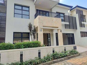 RUMAH MEWAH 2LT MODERN MURAH DLM CLUSTER EKSKLUSIF di KEBAGUSAN