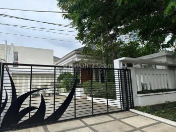 Rumah Mewah Taman Patra Kuningan 4br Ada Kolam Renang