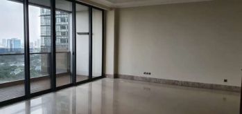 sewa district 8 size 228m2, 3+1 BR kondisi bare