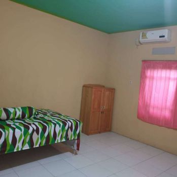 Rent Rumah Kosan: Kos-Kosan Indah