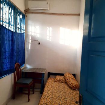 Kos bersih dan nyaman