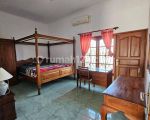 thumbnail-rumah-sewa-tahunan-3-kamar-kesambi-area-0