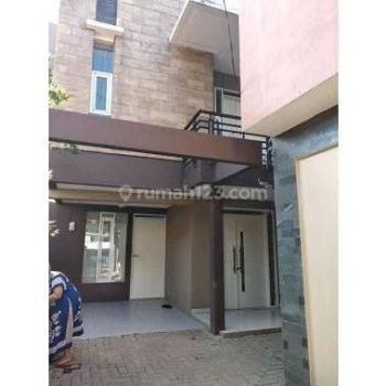 Disewakan rumah siap huni di gegerkalong geger kalong setiabudi sarijadi dekat