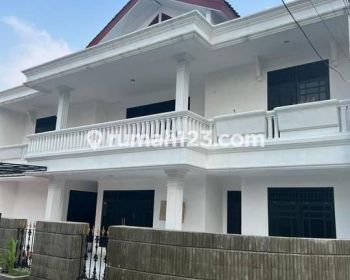 Rumah Hook di Bukit Nusa Indah Ciputat Bintaro