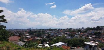 Tanah Di Bawah Pasar Di Awiligar Raya Dekat Bali Garden City View