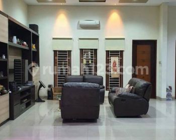 Rumah Pantai Indah Kapuk 12x30 Minimalis 3lantai Bagus Rapi