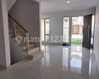 P Rna Disewakan Rumah 6x15 Golf Island Pik