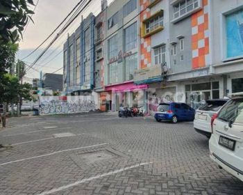 Ruko Strategis Nol Jl. Utama MERR