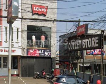 di AUTO CUAN. RUKO BAGUS PINGGIR JALAN BESAR. WILAYAH KOMERSIAL SANGAT AKTIF.