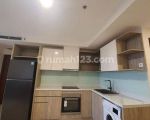 thumbnail-apartemen-disewa-2-bedroom-di-hegarmanah-residence-3