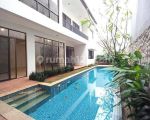 thumbnail-disewakan-rumah-mewah-modern-minimalis-near-school-jis-and-mall-pondok-indah-and-1