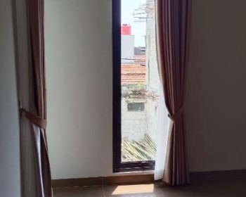 Rumah di Jual Akses mobil dekat pintu toll A.Yani Jakarta timur