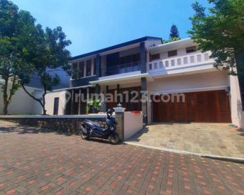 Rumah Siap Cantik Huni kondisi super bagus dlm townhouse cirendeu