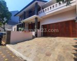 thumbnail-rumah-siap-cantik-huni-kondisi-super-bagus-dlm-townhouse-cirendeu-1