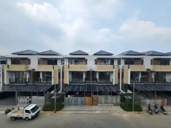 Jual Rumah Mewah, Zora 3 Lantai Bsd