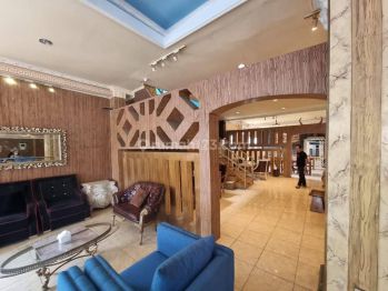 Dijual Gedung Ruko Bagus SHM di Buah Batu Mainroad, Bandung