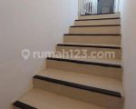 thumbnail-rumah-2-lantai-modern-minimalis-di-green-park-regency-5