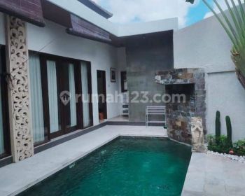 Dijual Rumah di Pantai berawa, Canggu Furnished Bagus SHM - Sertifikat Hak Milik