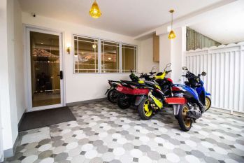 Dijual Kost Grand Harmoni 4 Lantai 280 m2 Furnished rmj 310