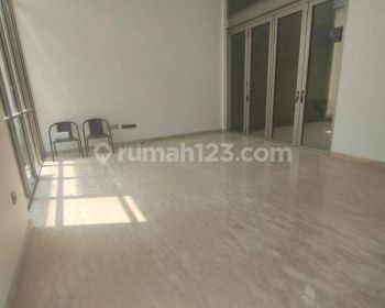 Rumah Golf Island Signature Moz Dijual Cepat Nego