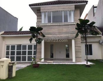 Rumah 2 Lantai di Alam Sutera Tangerang Murah Hitung Tanah