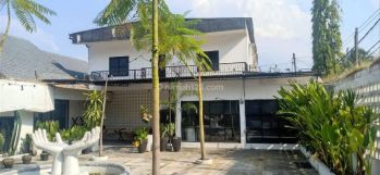 Disewakan Rumah Tempat Usaha Atau Kafe Gatot Subroto Petisah