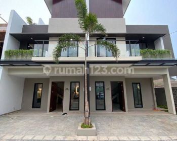 Rumah 2 Lantai Bagus di Jurang Mangu Bintaro