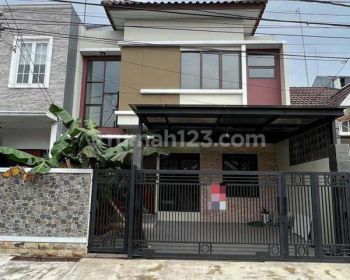 Rumah Bagus Siap Huni, 2 Lantai Di Griya Loka Bsd Dekat Aeon Mall