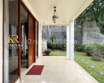 thumbnail-rumah-dijual-modern-townhouse-siap-huni-stratwgis-ampera-kemang-jakarta-selatan-4