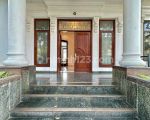 thumbnail-rumah-mewah-kebayoran-baru-prime-dan-private-lokasi-jalan-lebar-lingkungan-siap-1