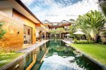 thumbnail-stunning-luxurious-villa-in-the-heart-of-seminyak-bali-12