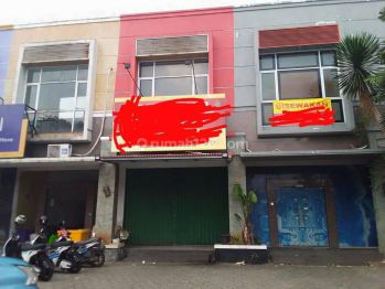 Disewakan ruko 2 lantai di daerah komersil Lebak bulus