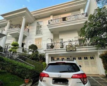Jual Cepat Rumah Mewah Di Perumahan Taman Tirta Golf Bsd City